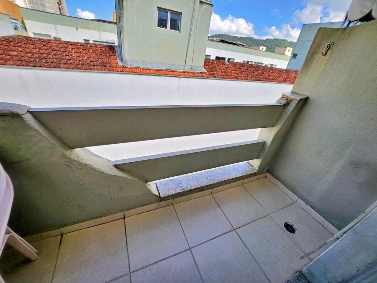 Aconchegante Apto 01 Dorm C/Sacada, Ar-Cond, Wi-Fi, Lado Praia Guaruja Luaran gambar
