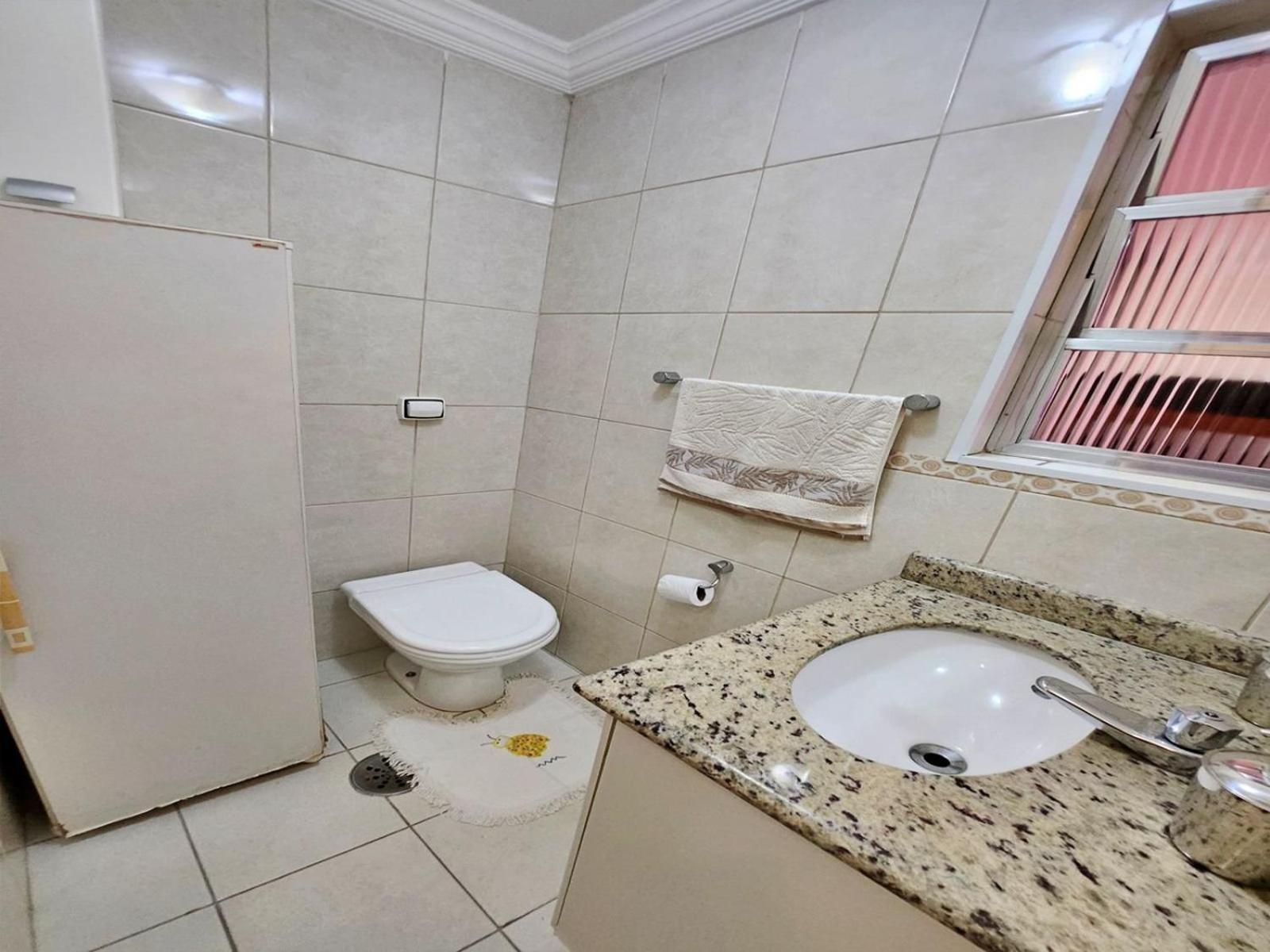 Aconchegante Apto 01 Dorm C/Sacada, Ar-Cond, Wi-Fi, Lado Praia Guaruja Luaran gambar